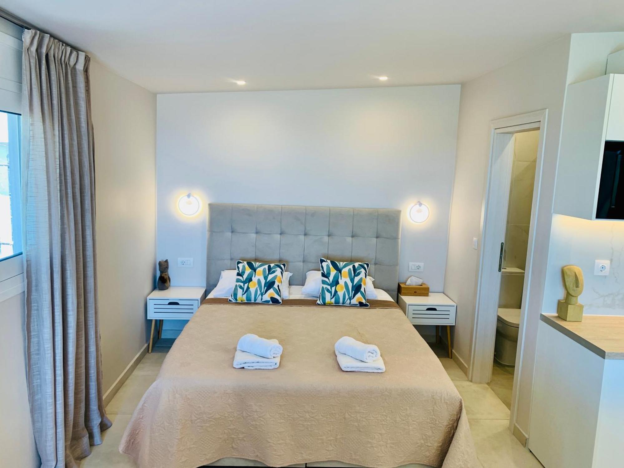 Thelfi Luxury Studio In Attica - Close To Varkiza Beach - Sea View Vári Exterior foto